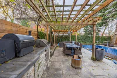 57 Ridge Hill Dr, Toronto, ON