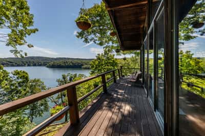 40 Sunset Dr, Sherman, CT