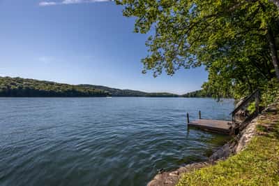40 Sunset Dr, Sherman, CT