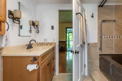 40 Sunset Dr, Sherman, CT