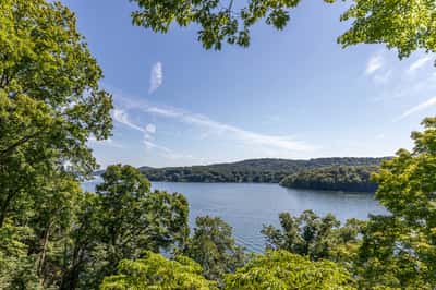 40 Sunset Dr, Sherman, CT