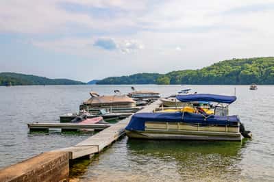 40 Sunset Dr, Sherman, CT