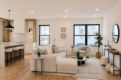 19-21 South Waverly St, Brighton, MA