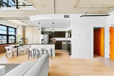 1860 Washington St, 607, Denver, CO