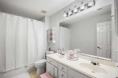 20707 Medallion Pointe Drive, Katy, TX