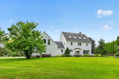 4 Berry Hill Road, Stratham, NH