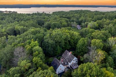 60 Tidewater Farm Road, Greenland, NH