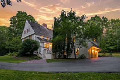 60 Tidewater Farm Road, Greenland, NH