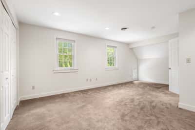 60 Tidewater Farm Road, Greenland, NH