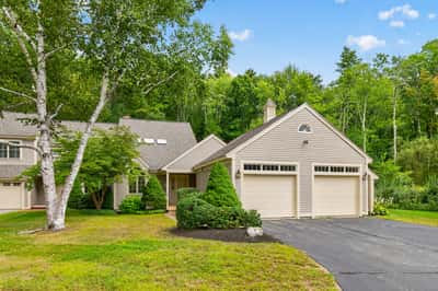 1 Peninsula Dr, 1, Stratham, NH