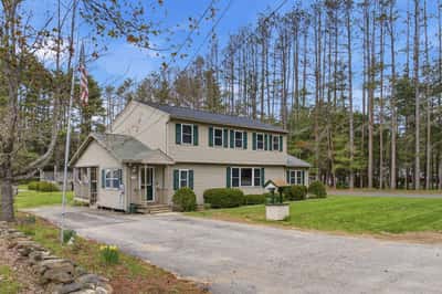35 Royalston Rd N, Winchendon, MA