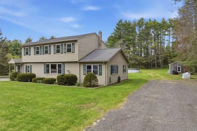 35 Royalston Rd N, Winchendon, MA
