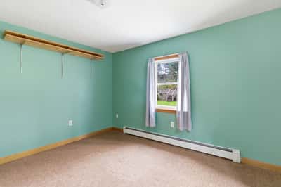 35 Royalston Rd N, Winchendon, MA