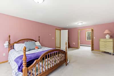 35 Royalston Rd N, Winchendon, MA