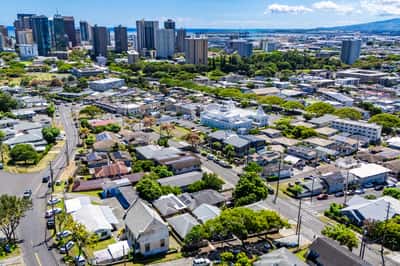 1775 Lusitania St, Honolulu, HI