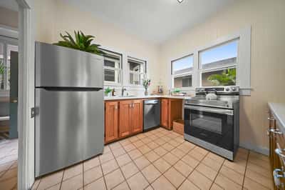 1775 Lusitania St, Honolulu, HI
