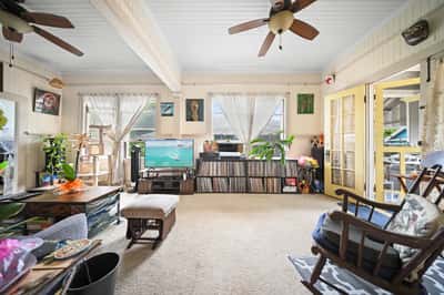 1775 Lusitania St, Honolulu, HI