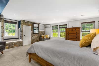 494 Goodwin Road, Eliot, ME