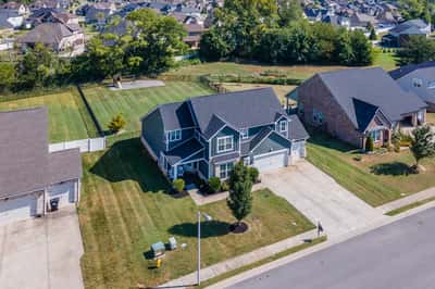 2516 Kingfisher Dr, Murfreesboro, TN