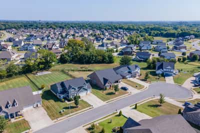 2516 Kingfisher Dr, Murfreesboro, TN