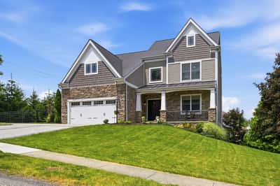 1900 Oakhurst Dr, Allison Park, PA