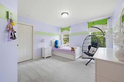 1900 Oakhurst Dr, Allison Park, PA