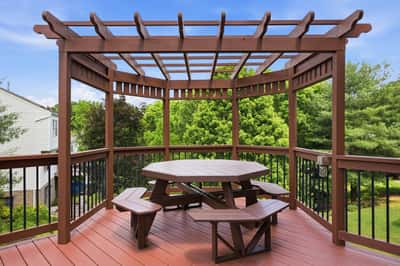 1900 Oakhurst Dr, Allison Park, PA