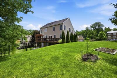 1900 Oakhurst Dr, Allison Park, PA