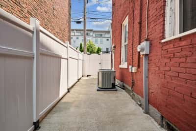 189 34th Street, Pittsburgh, PA