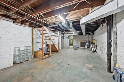 6920 Bishop St, Pittsburgh, PA