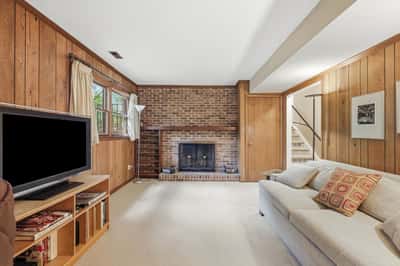1904 Overland Drive, Chapel Hill, NC