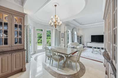 12 Denham Drive, Richmond Hill, ON