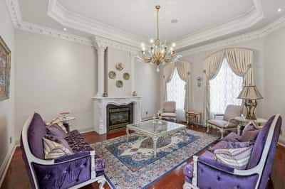 12 Denham Drive, Richmond Hill, ON