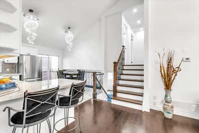 691 Ormond Drive, Oshawa, ON