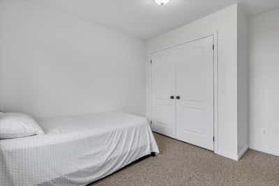 691 Ormond Drive, Oshawa, ON