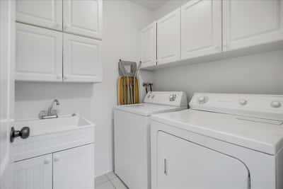 691 Ormond Drive, Oshawa, ON