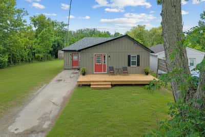5402 Young St, Harwood, ON