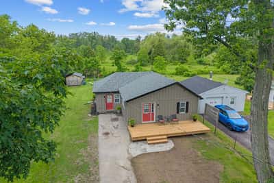 5402 Young St, Harwood, ON