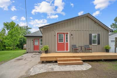 5402 Young St, Harwood, ON