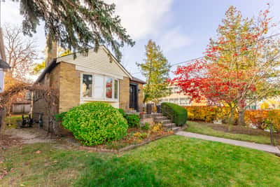 227 Ava Rd, York, ON