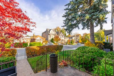 227 Ava Rd, York, ON