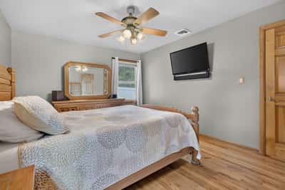 147 Farmingdale Rd, Wayne, NJ