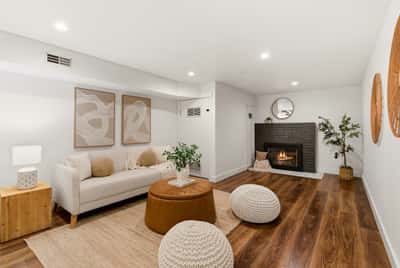 6825 Linden Avenue North, Seattle, WA