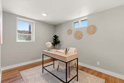 6825 Linden Avenue North, Seattle, WA