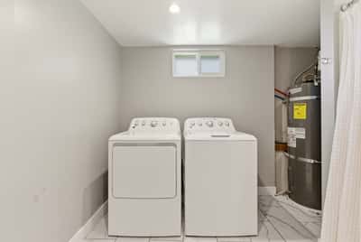 6825 Linden Avenue North, Seattle, WA