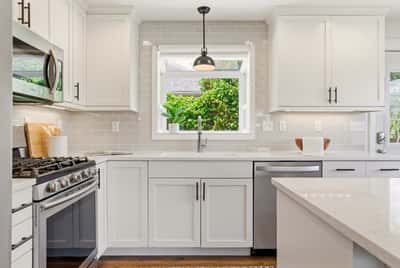 6825 Linden Avenue North, Seattle, WA