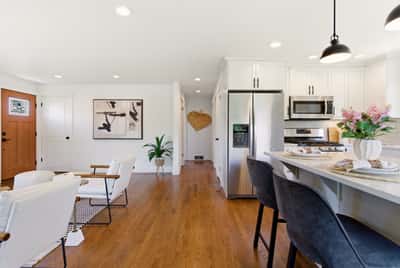 6825 Linden Avenue North, Seattle, WA