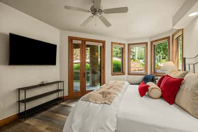 2302 Ski Trail Lane, 326, Steamboat Springs, CO
