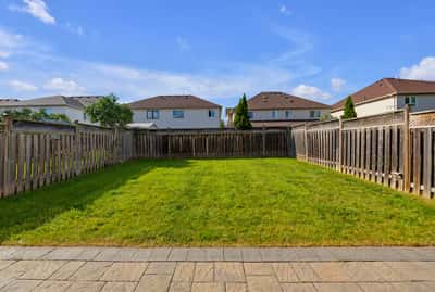 183 Featherstone Rd, Milton, ON