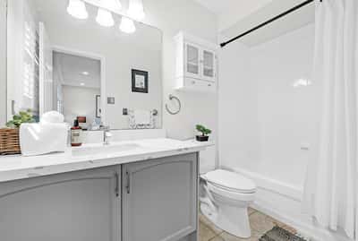 183 Featherstone Rd, Milton, ON
